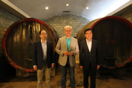 1527240499128995.png blob.png