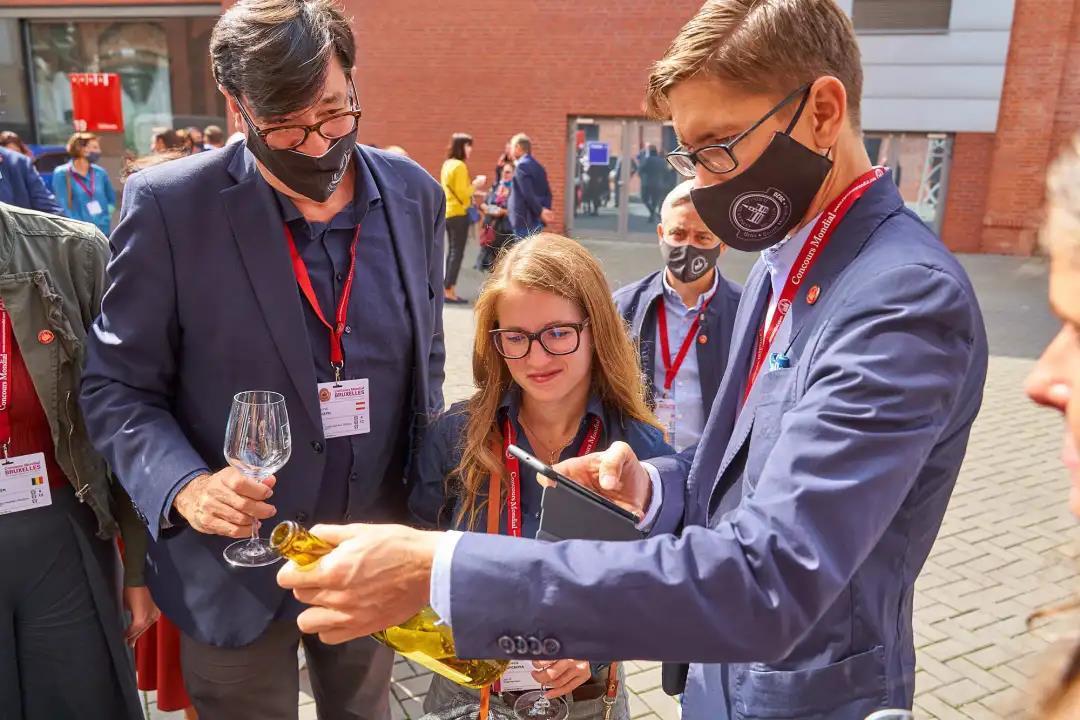 1600150354286592.jpg 微信图片_20200915140926.jpg